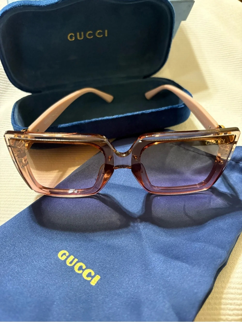 Gucci square frame